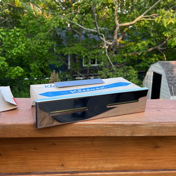 NOS 1950’s 1960’s Chrome Car Tissue Dispenser - Picture 3 of 6